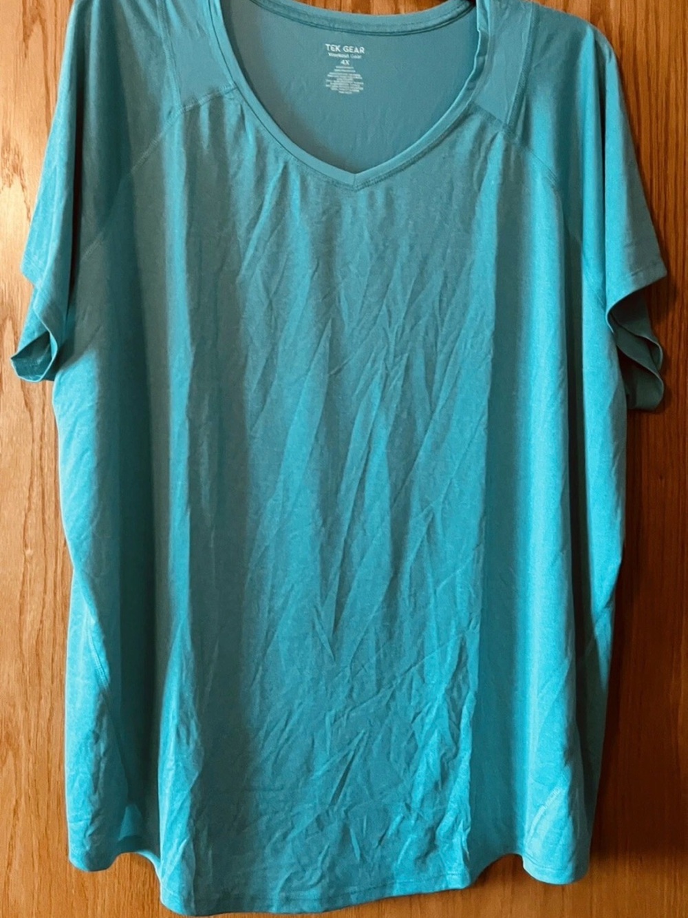 Womens Plus 4X Tek Gear DryTek
Performance Tee Shirt Gym Wicking NWT
$24 Teal
